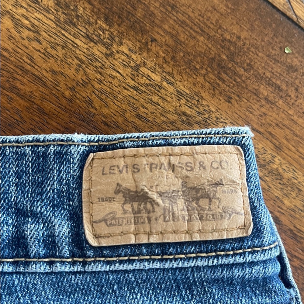 Vintage Levi’s 515 boot cut blue denim jeans size 8 short mid rise distressed 8p - Picture 7 of 16